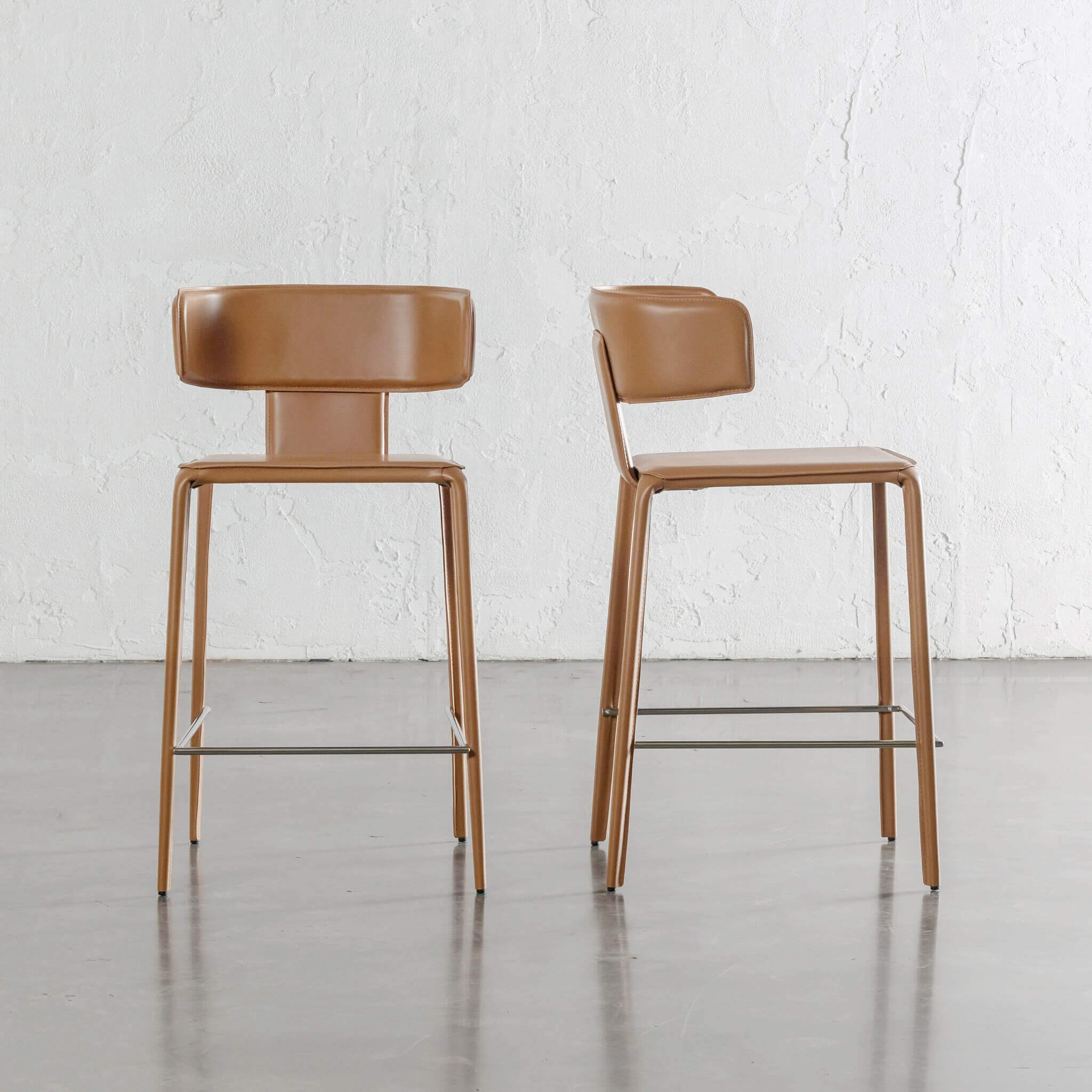 Allaire Mid Century Vegan Leather Bar Chair – Saddle Tan