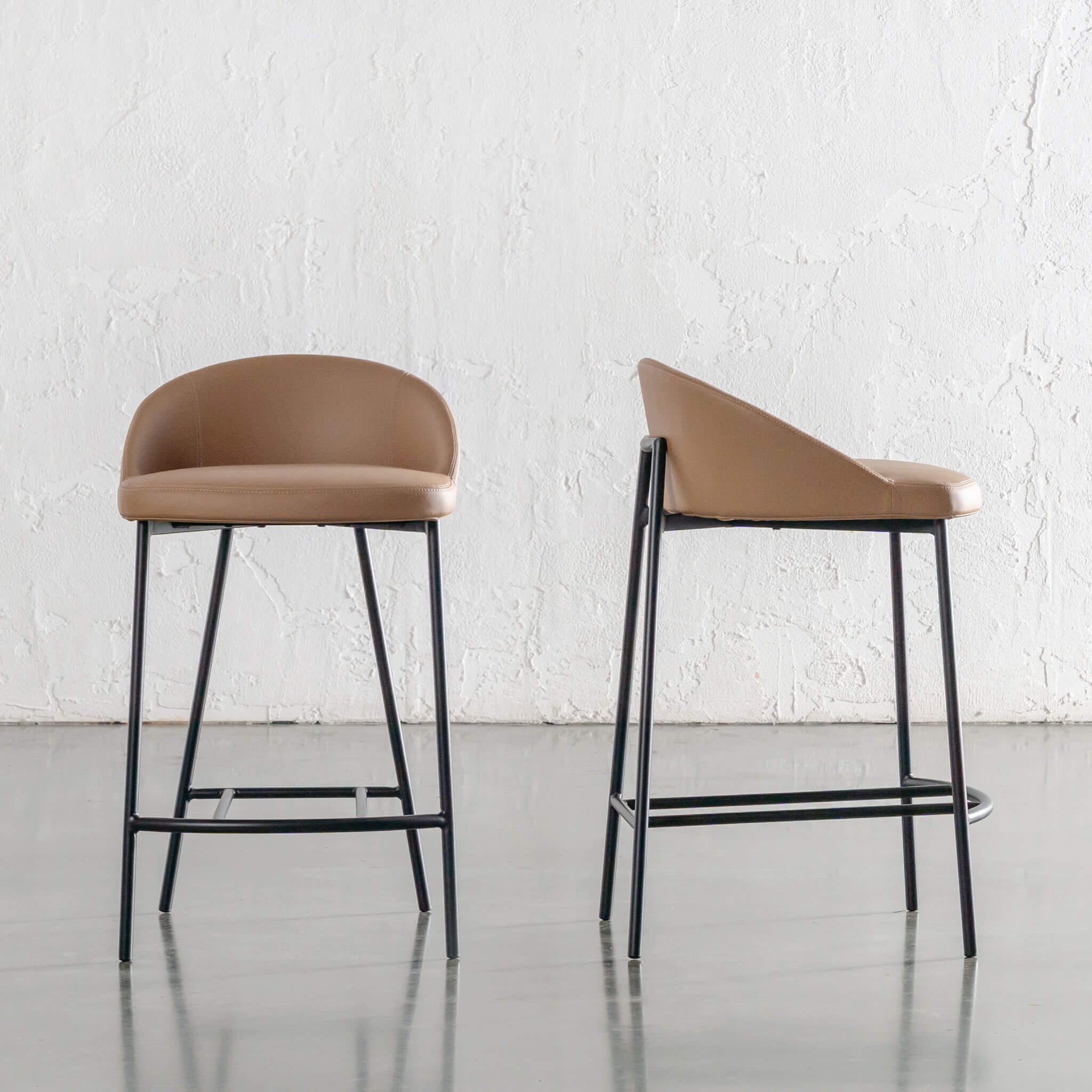 Hawley Bar Chair – Canyon Tan Vegan Leather
