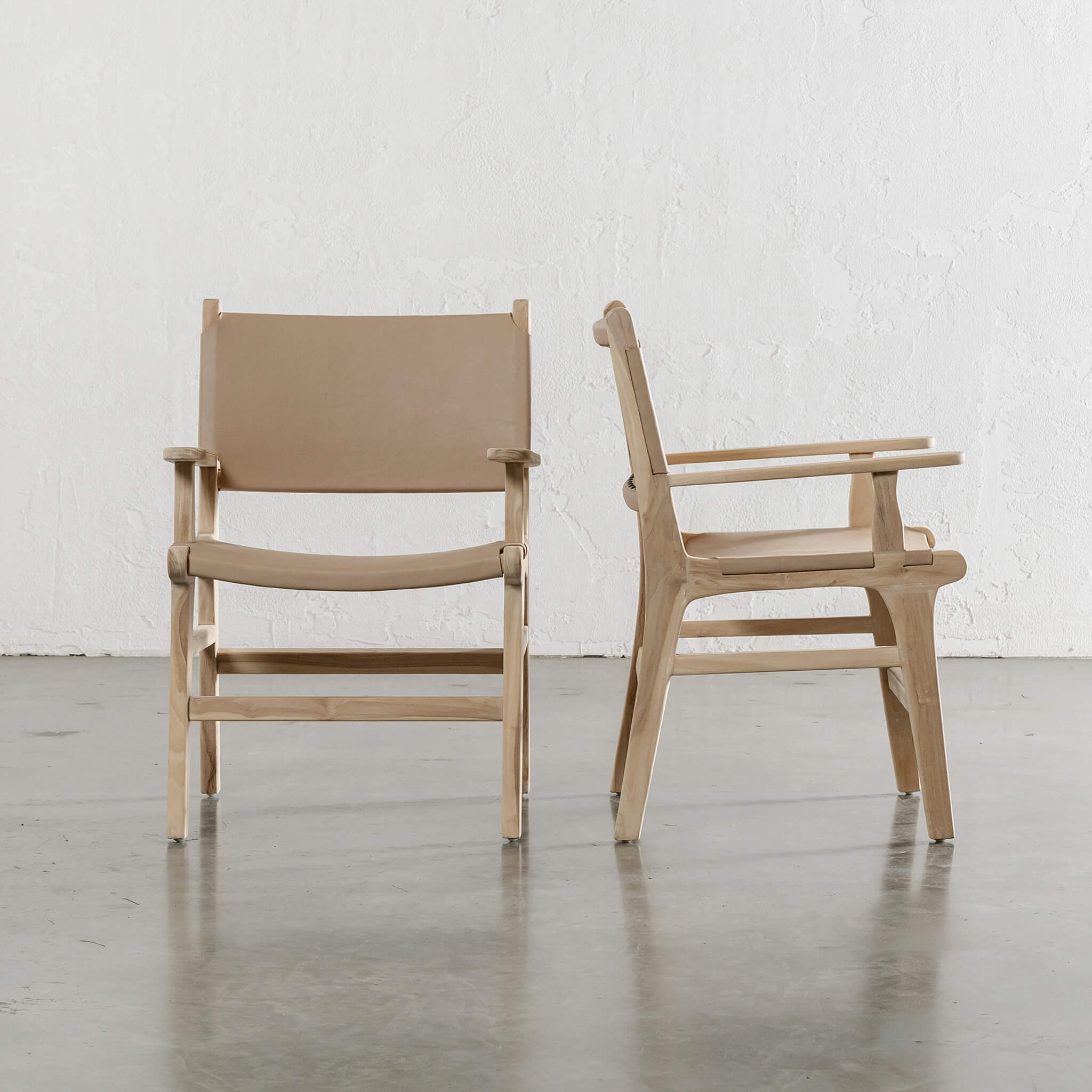Maland Contempo Solid Hide Leather Carver Chair – Blonde Wood + Toasted Almond Leather Hide