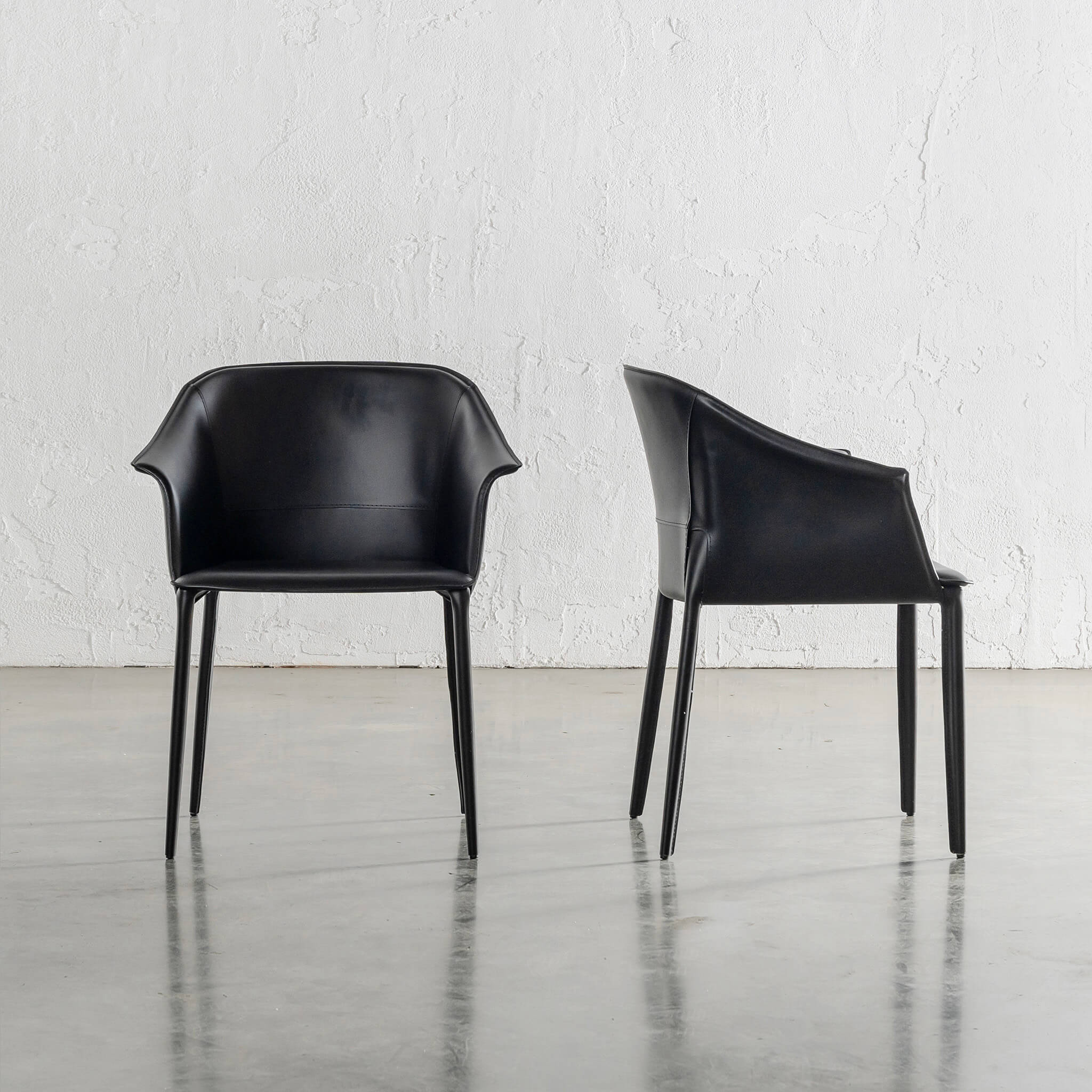 Tregor Mid Century Vegan Leather Dining Chair – Noir Black