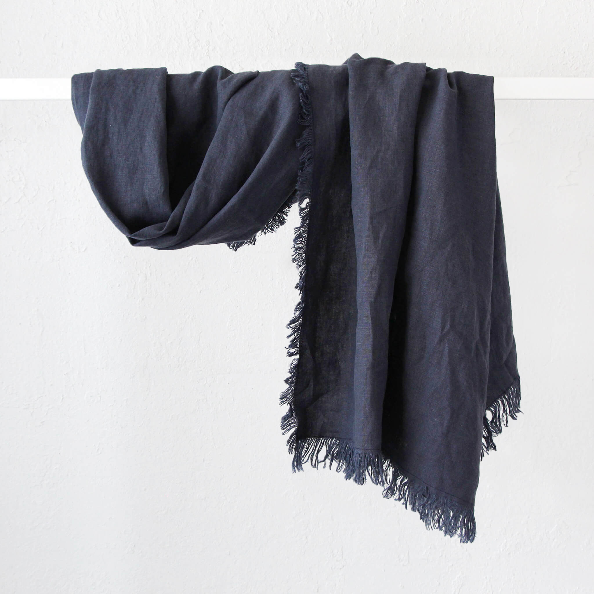 Lbd Exclusive – Navy Hale