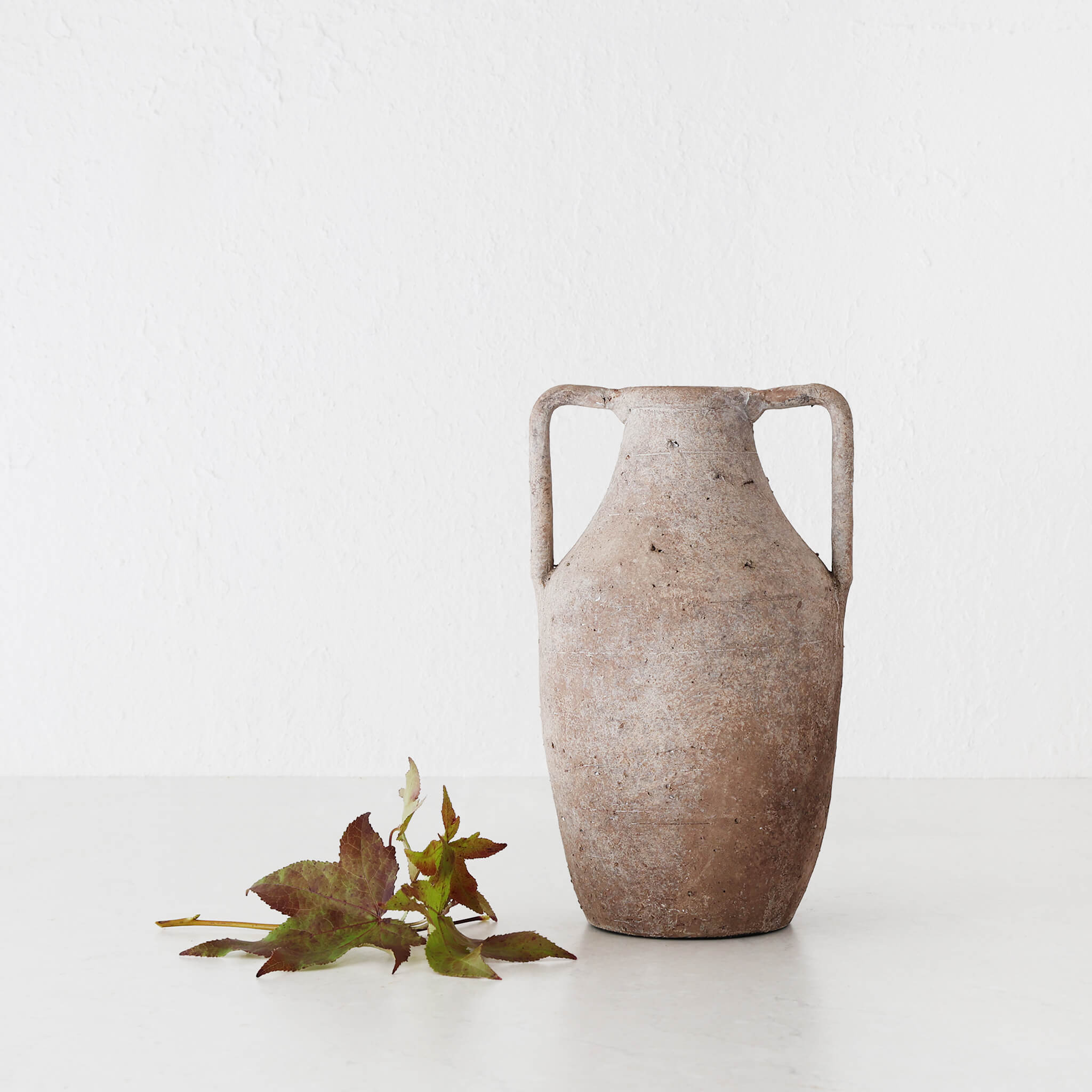 Pimonte Terracotta Urn – Medium