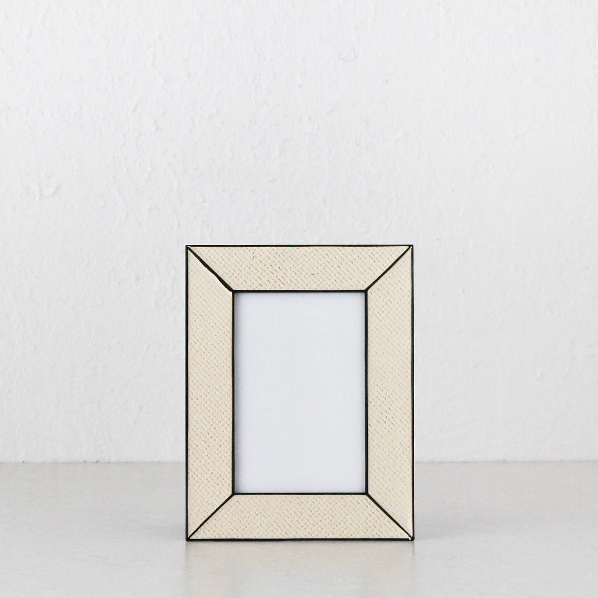 Rattan Weave Photo Frame – Beige Weave + Black Edge - Image 1