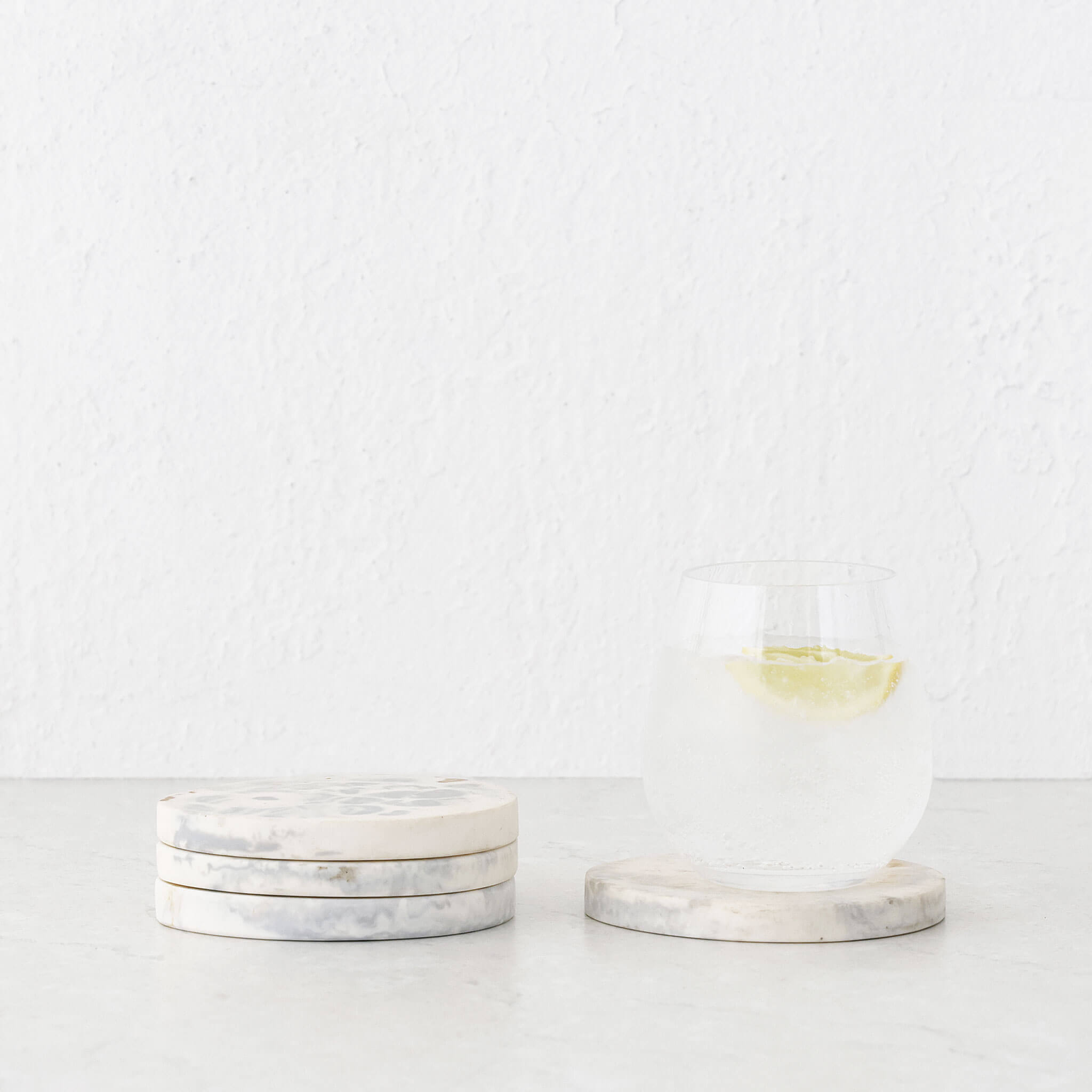 Hadley Oval Resin Coaster – Marbled Steel + Sand - Image 1
