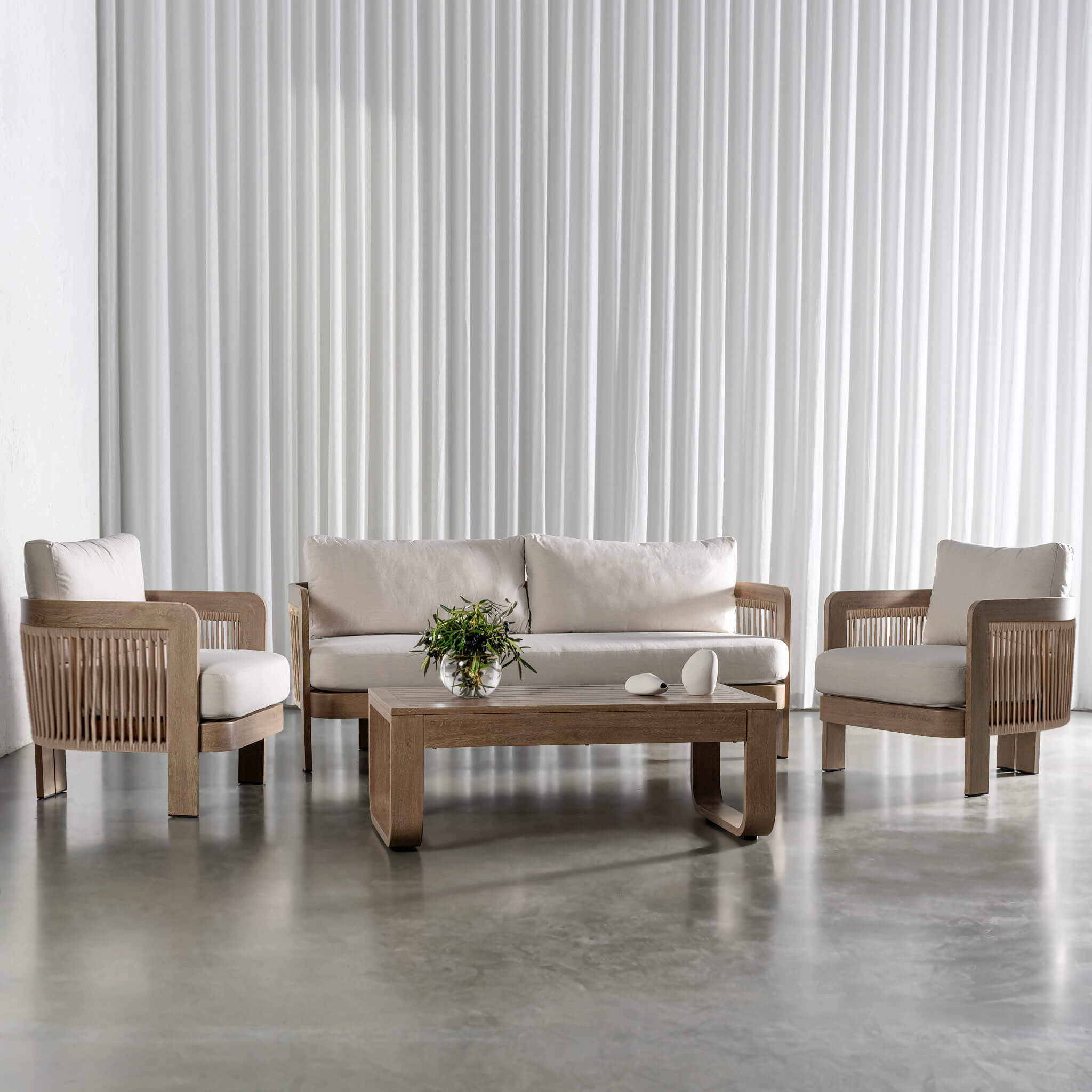 Lago Di Garda Outdoor 4 Piece Setting – Birch Ash Aluminium Frame - Image 1