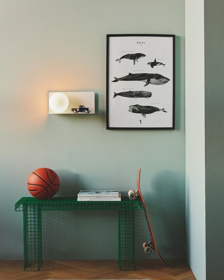 Minimalist Wall Shelf Light