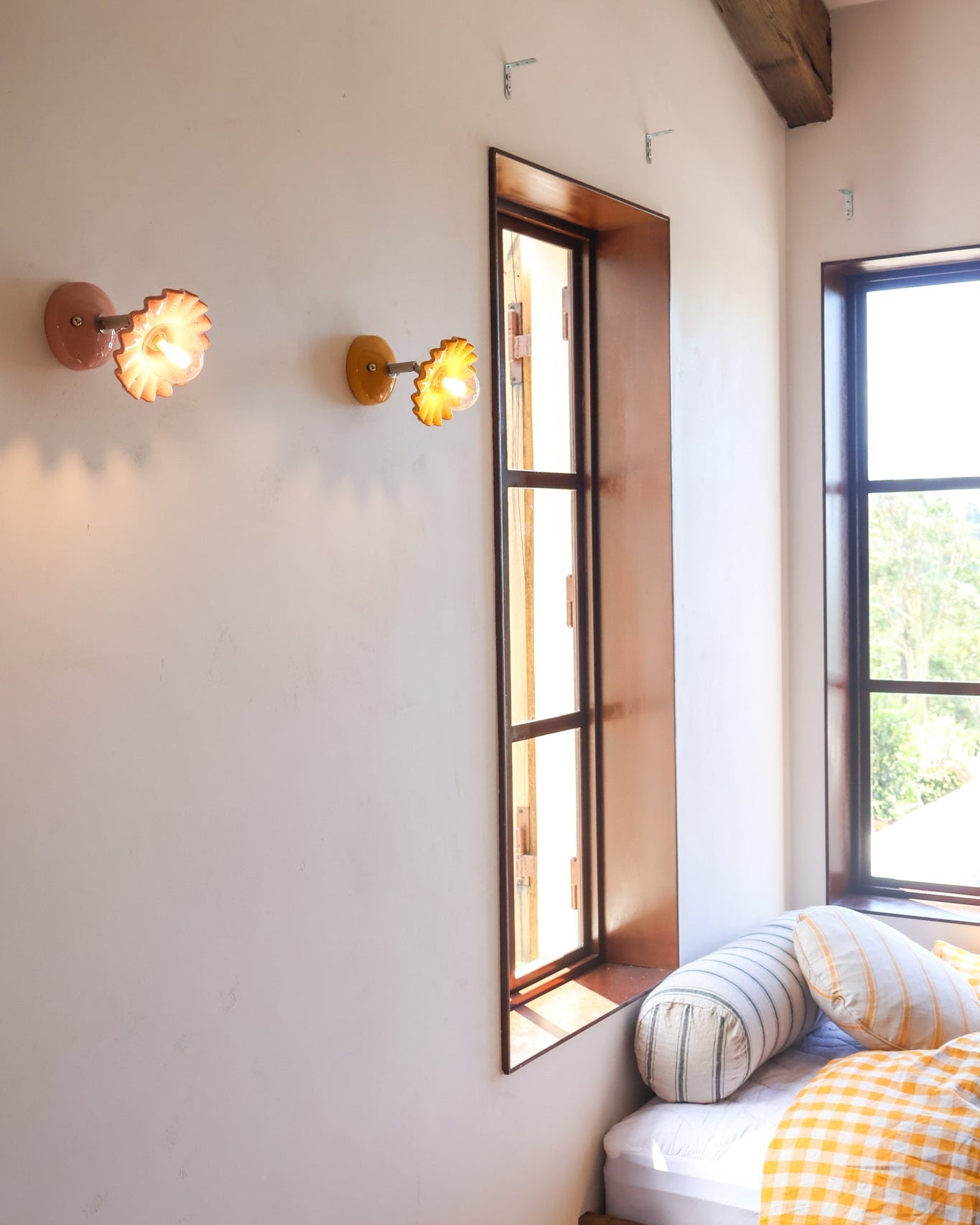 Pleated Ceramic Wall Light | Assorted Finishes