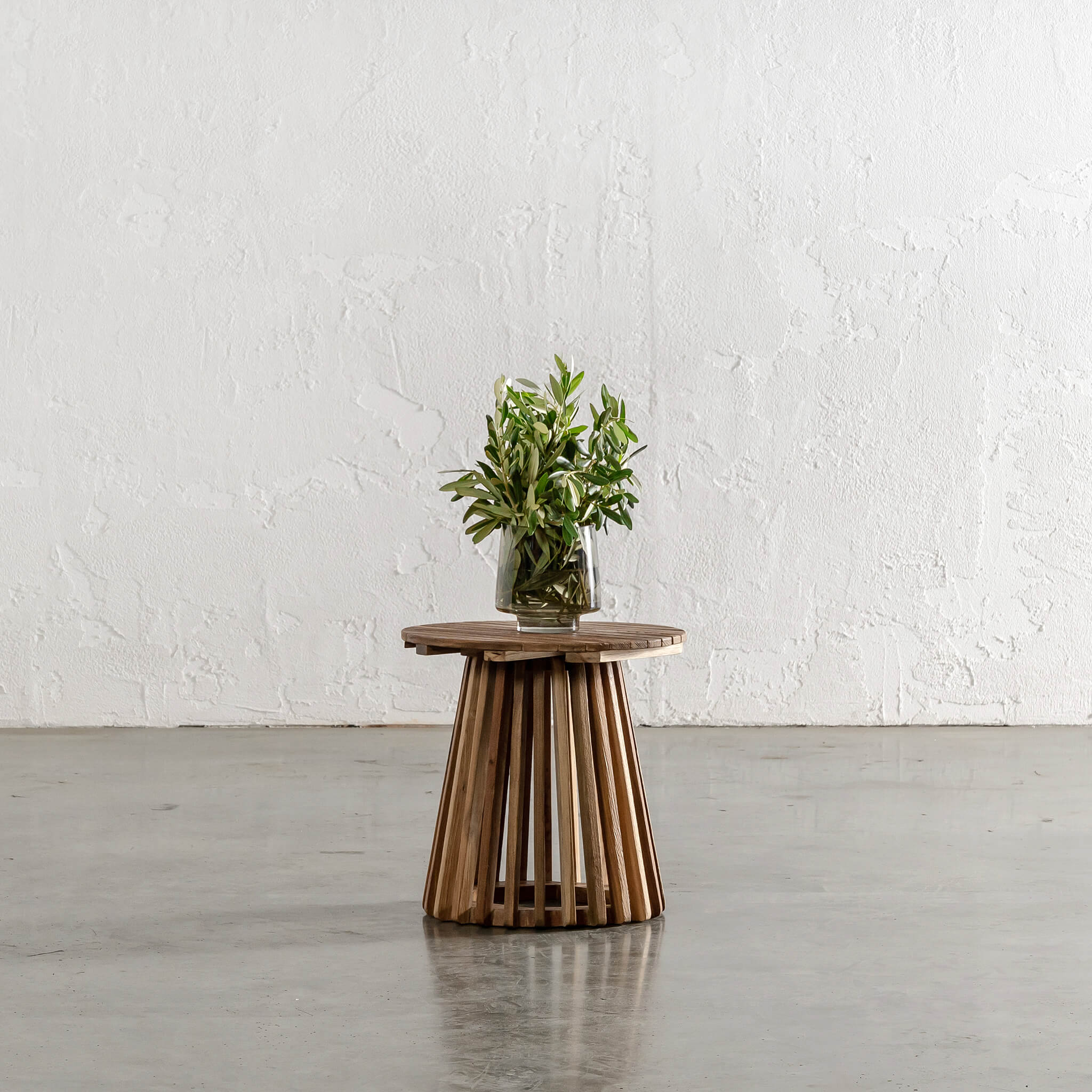 Sorensen Teak Slatted Round Side Table – 41cm