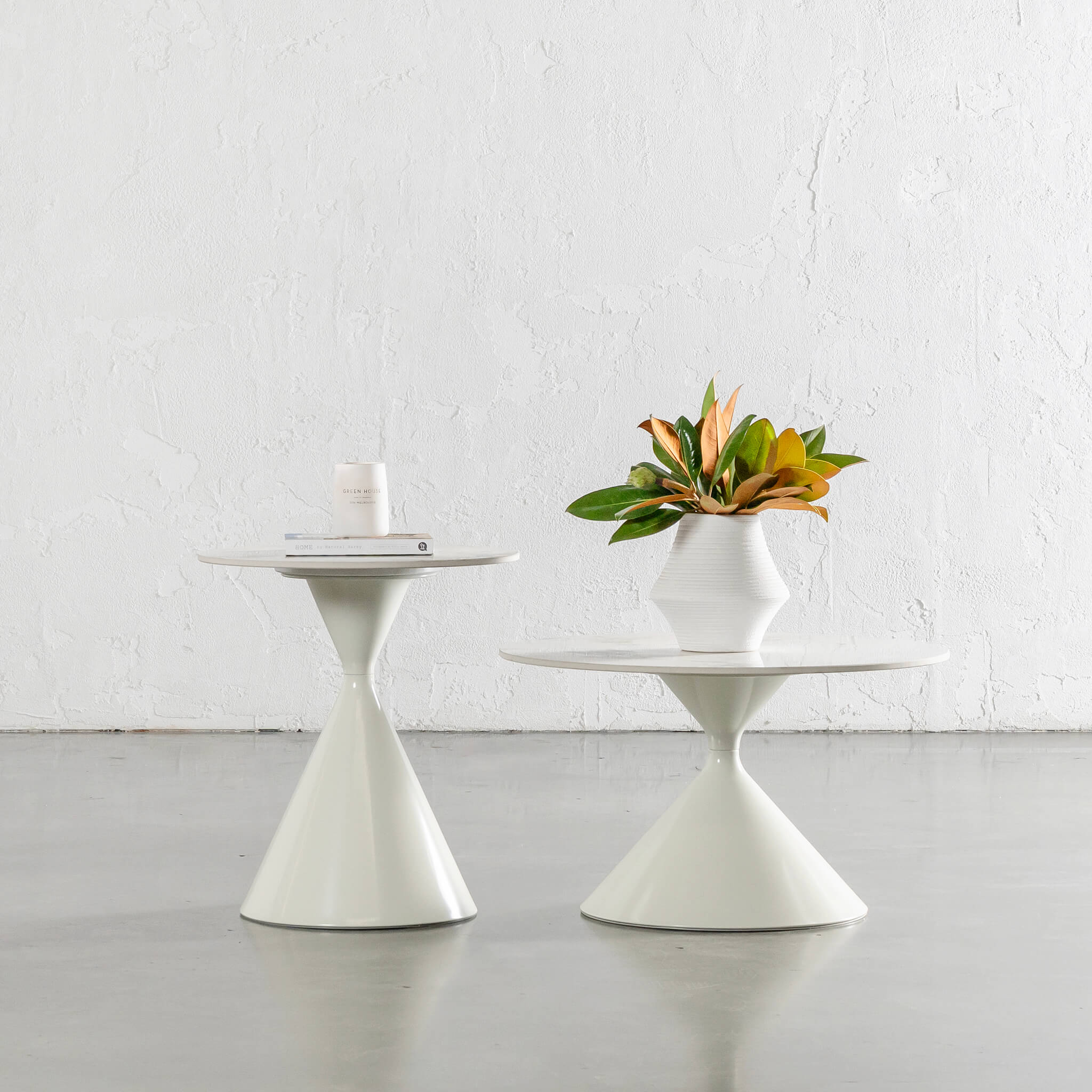 Venaria Ceramica Occasional Tables – Ghost White + Onyx Calcutta - Image 1