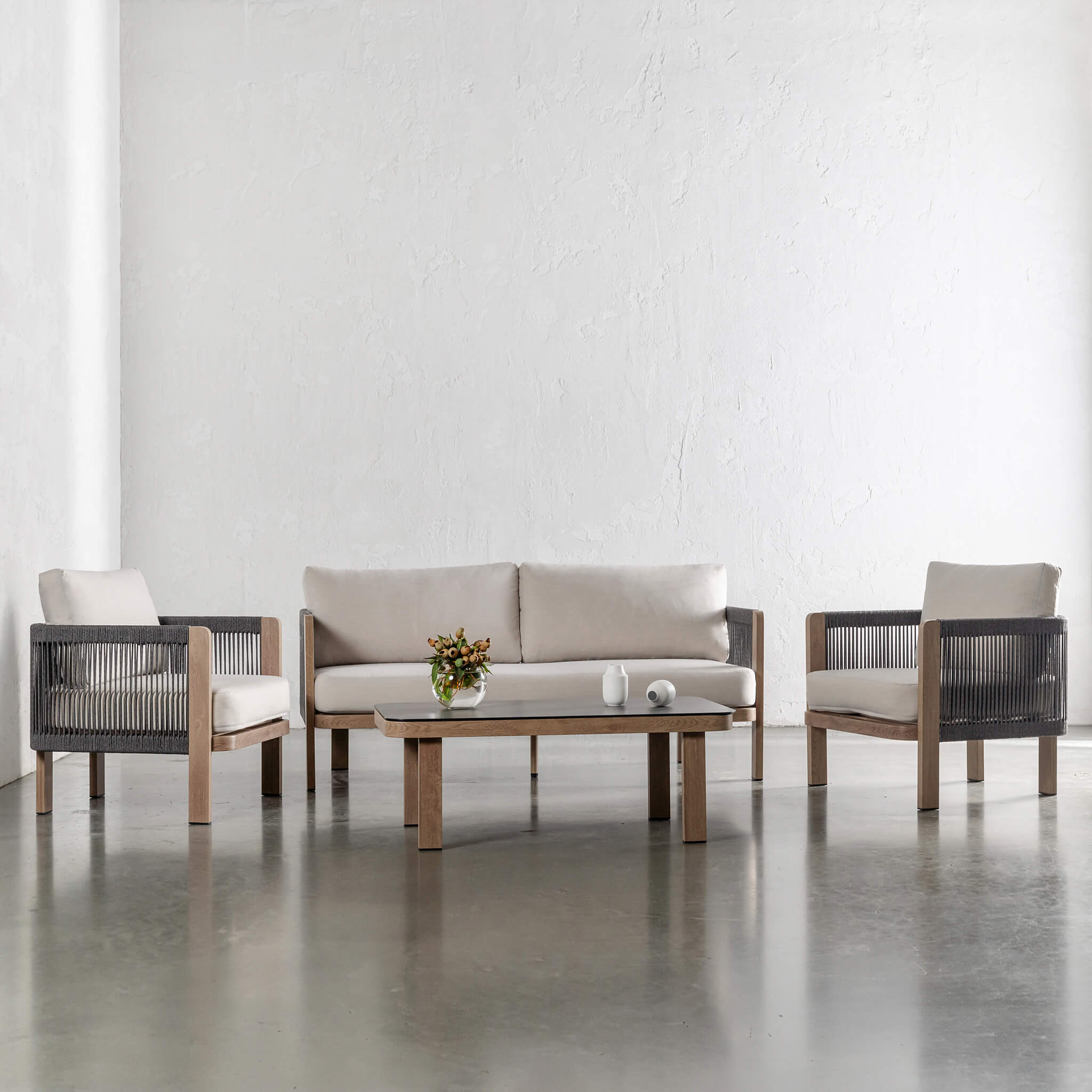 Riva Di Gardo Outdoor 4 Piece Setting – Birch Ash Aluminium Frame - Image 1