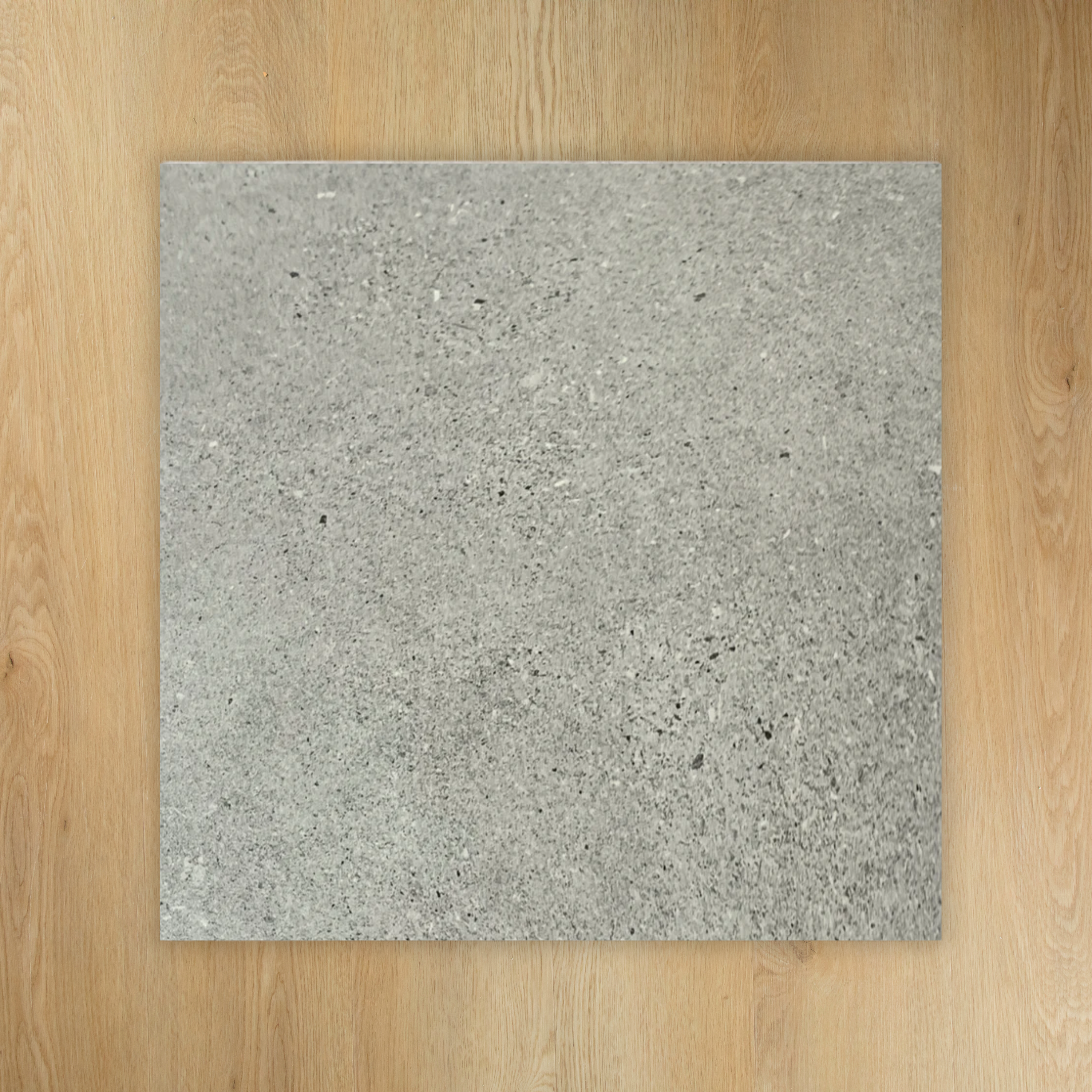 In Basaltina Grey Natural